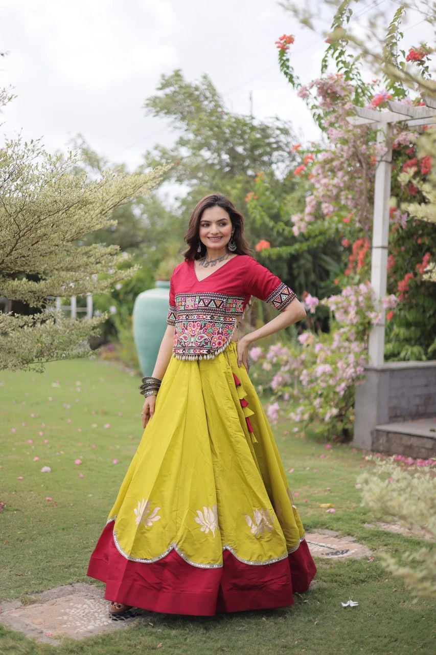 Navratri Special Roman Lehenga Choli Set With Kutchi Gamthi Embroidery & Mirror Lace