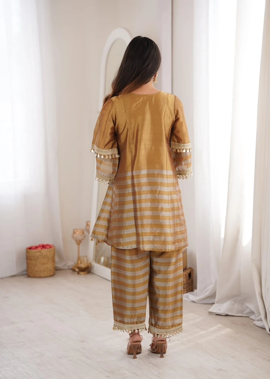 Women's Two-Tone Tissue Co-Ord Set with Mirror Work & Batwa | Festive Wear