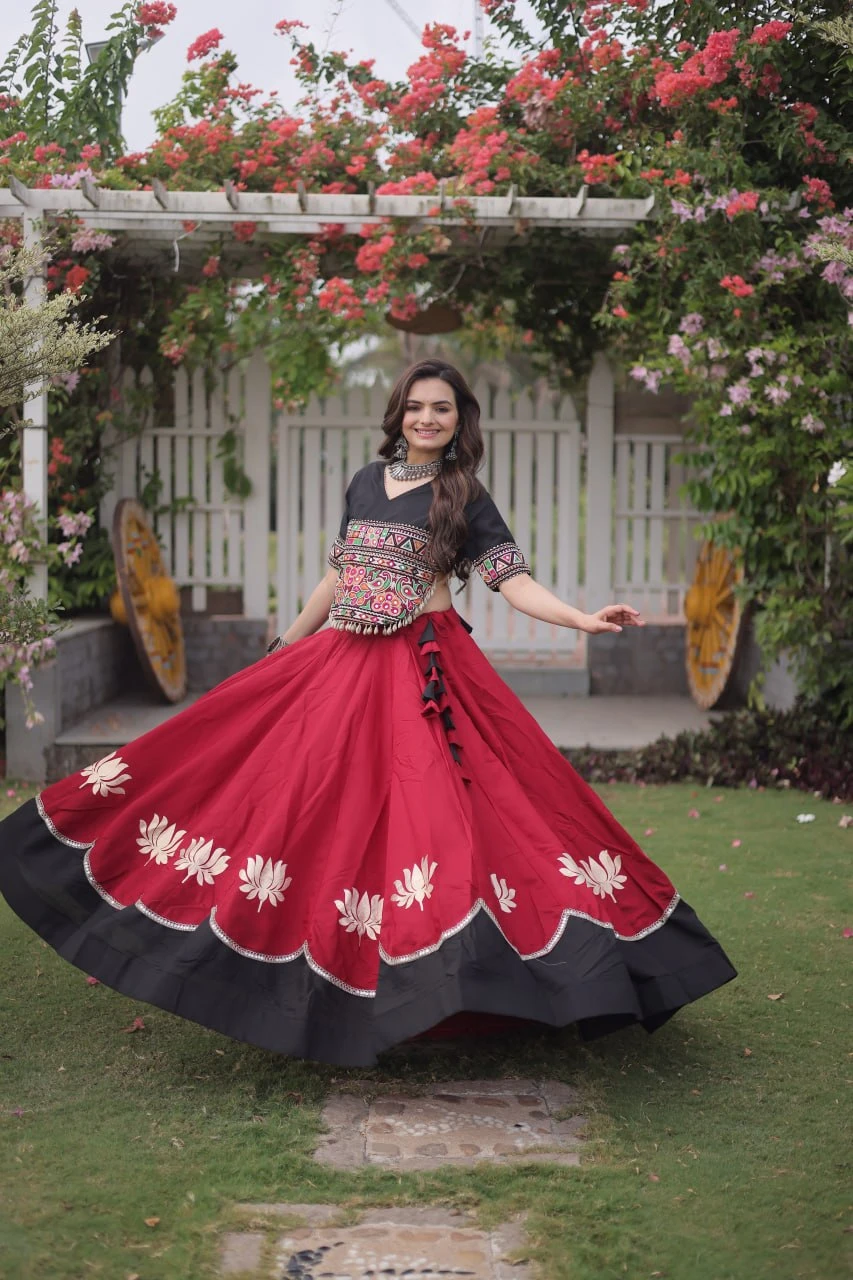 Navratri Special Roman Lehenga Choli Set With Kutchi Gamthi Embroidery & Mirror Lace