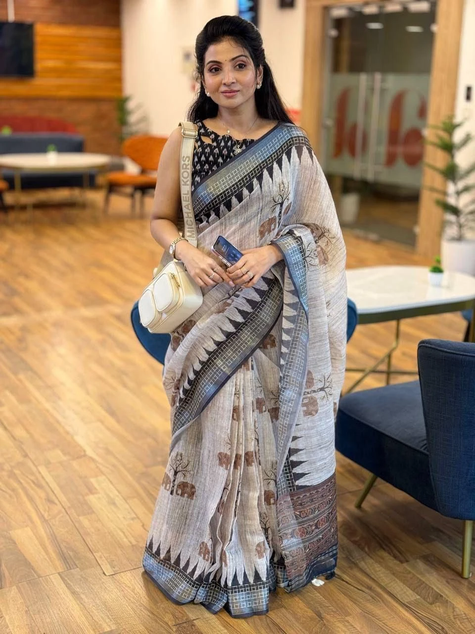 Soft Linen Digital Print Saree with Silver Jari Border & Matching Blouse