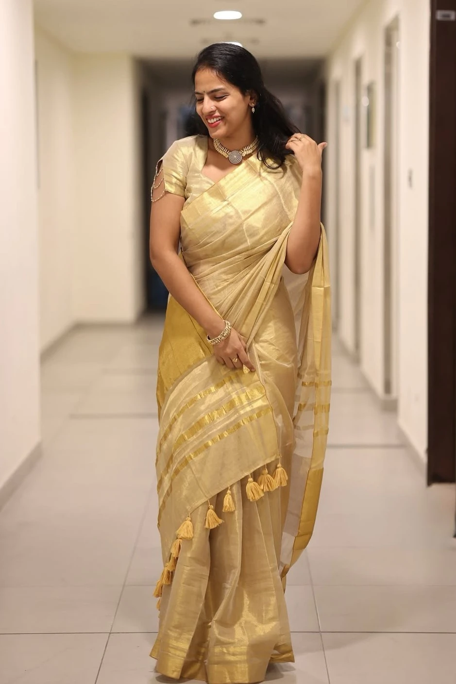 Women’s Pure Mysore Silk Soft Linen Saree with Jacquard Weaving Design & Matching Blouse | Elegant Festive & Wedding Wear Saree